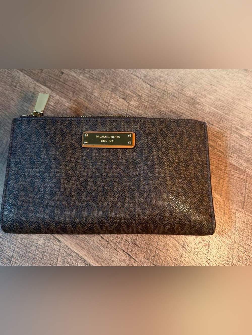 Michael Kors Men's Dark Brown Signature Zip-Around Wallet with Gold Plaque